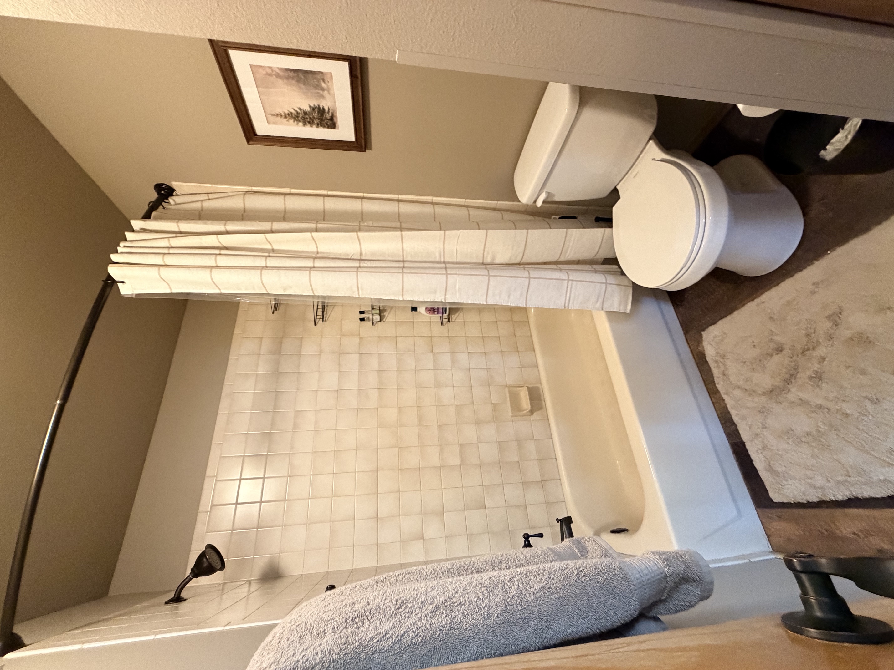 Primary bedroom En-suite washroom